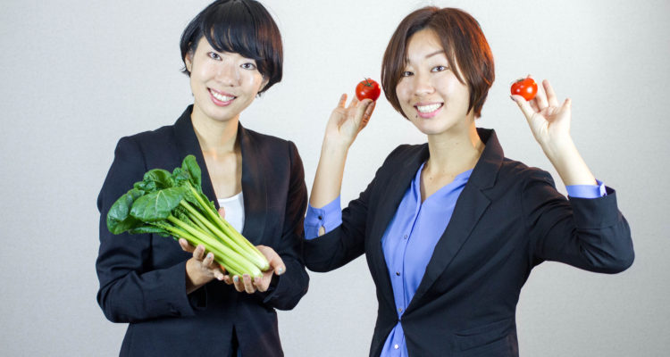 Japanese twins Asuka (left) & Mai Hatta, founders of organic food brand, Hasora - Pure & Eco India